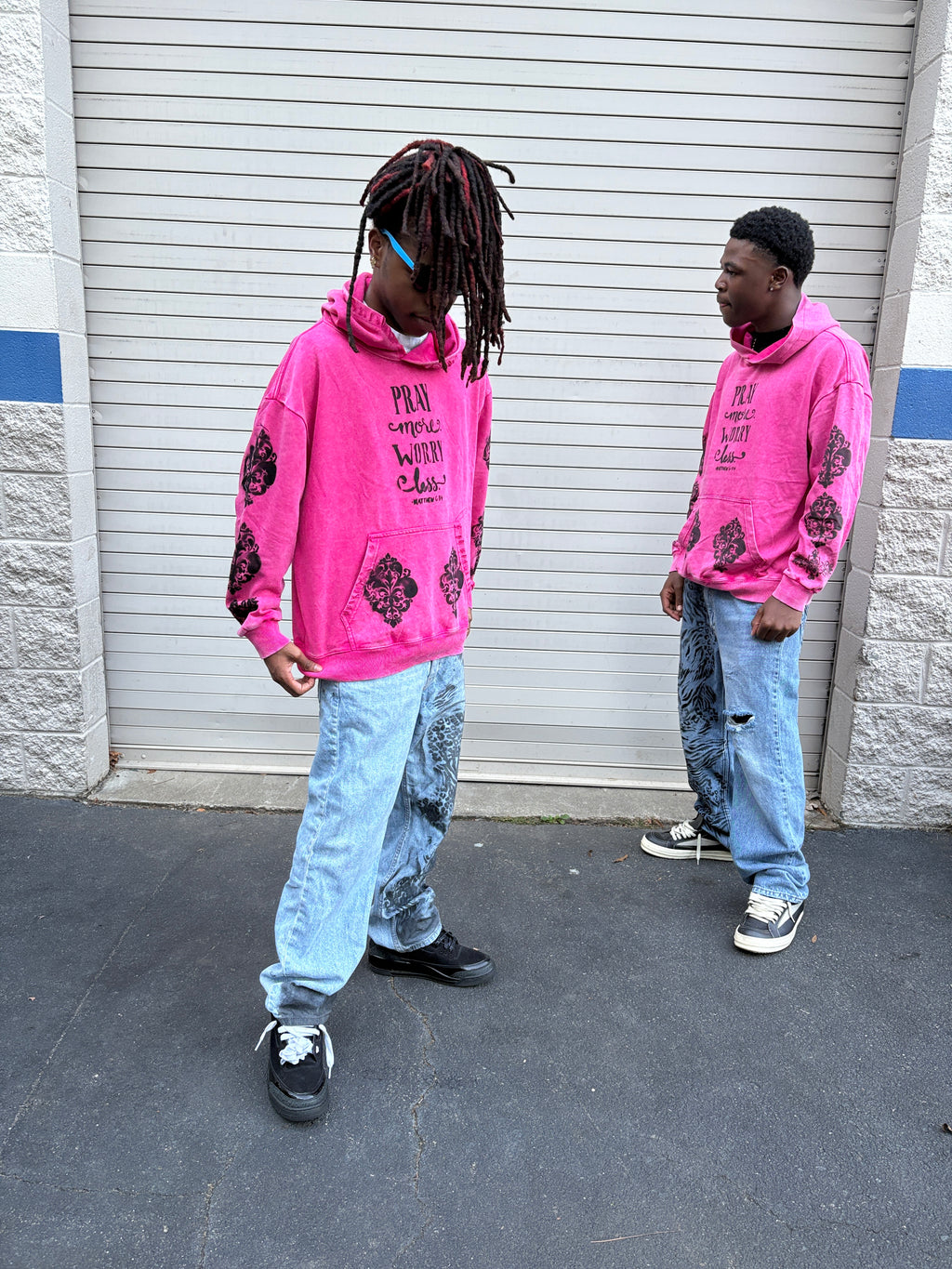 Pray more worry less pink